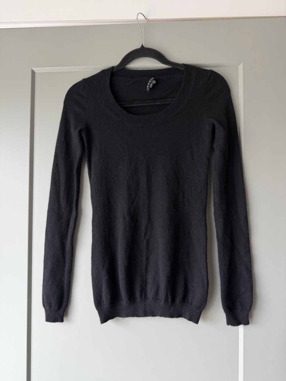 Theory Black Scoop Neck Wool Sweater